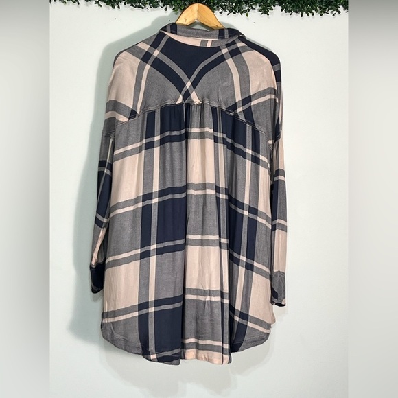 Free People M Pink Navy Plaid Tunic Oversized Button Up Breast Pocket Flowy - Picture 3 of 10